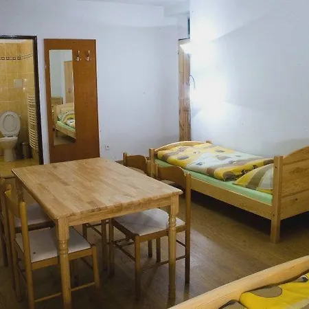 Gasthuis Na Zlate Stezce 3*